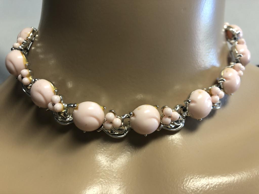 VTG 50'S PALE CHOKER W/PINK BEADS & FLOWERS 6" (1 of 4)