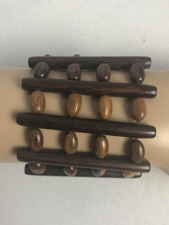VTG BROWN BEADED ELASTIC BRACELET 2.5" WIDE (1 of 3)