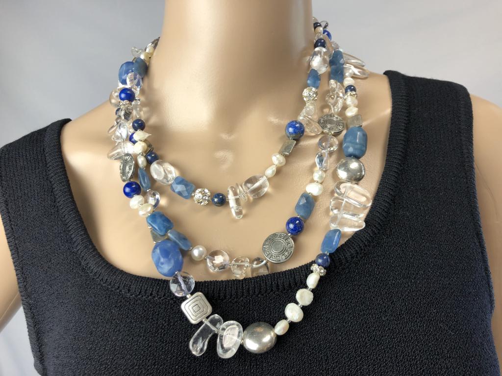 VTG MULTI-STRAND BEADED CHOKER W/BLUE & SILVER 12" (1 of 5)