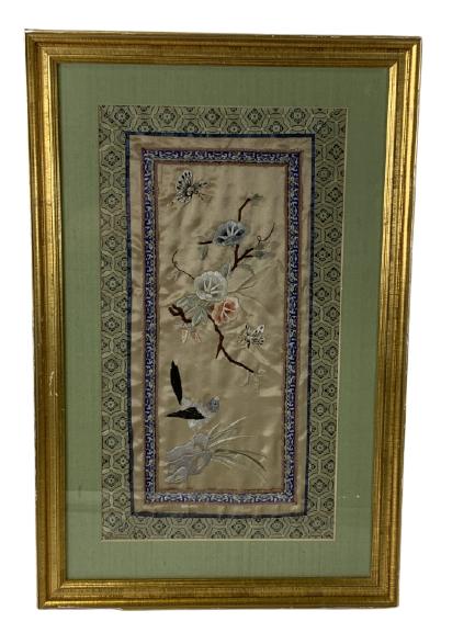 VTG CHINESE EMBROIDERED SILK WALL HANGING ART 20" (1 of 7)