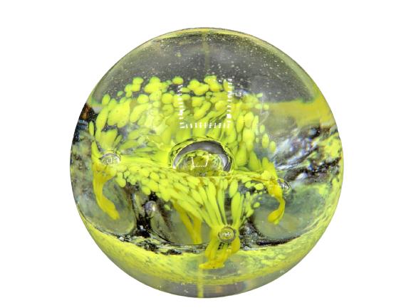 VINTAGE MURANO GLASS ART SCULPTURE SPHERE 2": VINTAGE MURANO GLASS ART SCULPTURE PAPERWEIGHT SPHERE GLOBE HOME DECOR HOME STAGING INTERIOR DESIGN COLLECTIBLE MURANO STYLE GLASS YELLOW FLOWERS MILLEFIORI BULLICANTE CONTROLLED BUBBLES -2" DIAMETER 