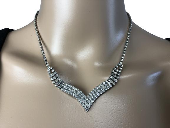 VINTAGE SILVER & CRYSTAL CHOKER 16": VINTAGE SILVER & CRYSTAL CHOKER 16" - DROP IS 8" - THREE TIERS OF CRYSTALS COME TO A POINT- SAFETY CLASP- VERY GOOD VINTAGE CONDITION