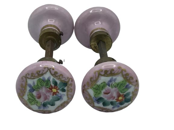 ANTIQUE PAIR LIMOGES STYLE HANDPAINTED DOOR KNOBS: ANTIQUE PAIR LIMOGES STYLE HANDPAINTED DOOR KNOBS-MADE IN JAPAN
