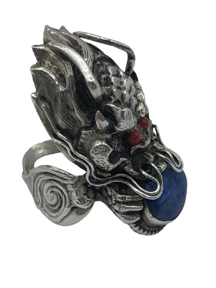 VTG SILVER & BLUE STONE GOTHIC STYLE RING SIZE 8: VTG SILVER & BLUE STONE GOTHIC STYLE RING SIZE 8 LUXURY, WOMEN'S ACCESSORIES,JEWELRY, JEWELS, FASHION- 1.5" LONG