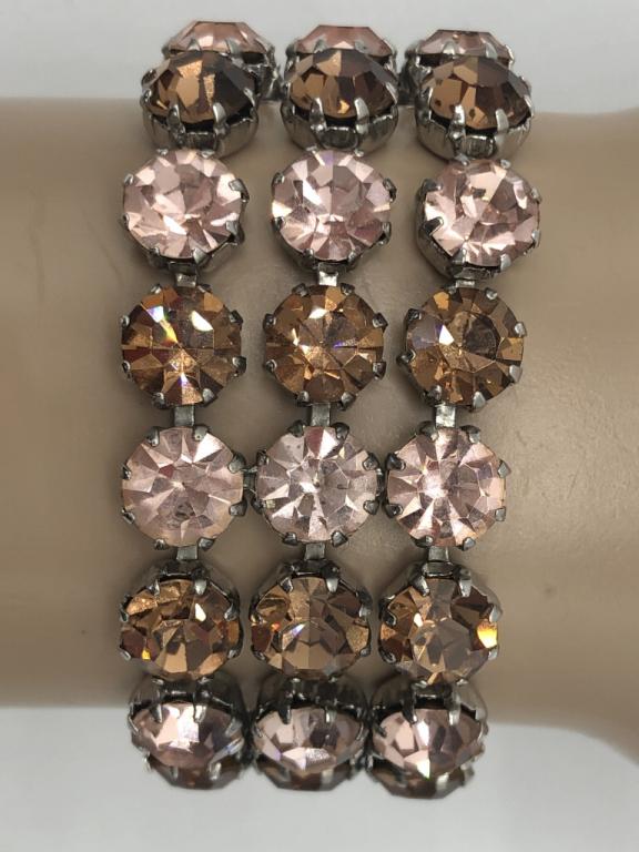 VTG KRAMER 3-STRAND PINK CRYSTAL BRACELET 6.5" (1 of 3)