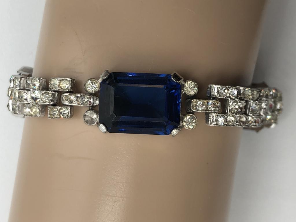 VTG SILVER, BLUE & CLEAR STONE BRACELET 6.5" (1 of 3)