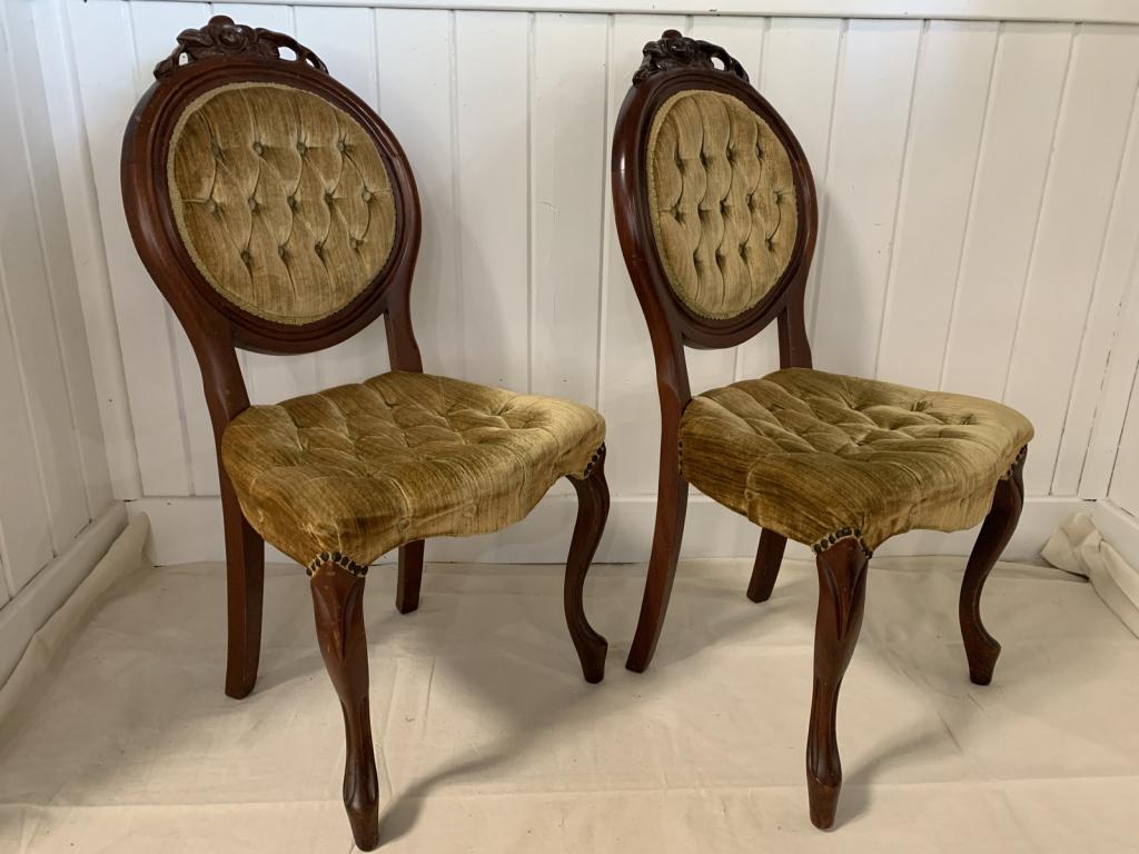 VTG  PAIR OF CARLTON MCCLENDON SIDE CHAIRS 38" (1 of 10)
