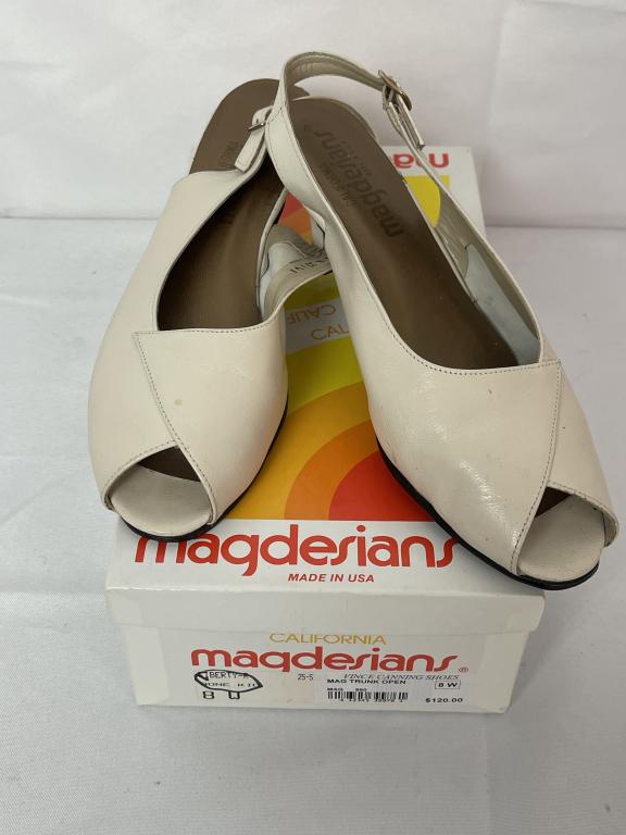 MAGDESIANS BONE SLINGBACK PEEP TOE HEELS 8W: MAGDESIANS BONE SLINGBACK PEEP TOE HEELS 8W