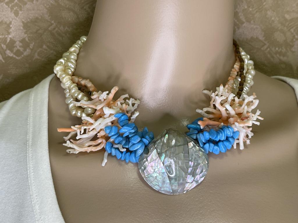 CORAL AND SEASHELL INSPIRED CHOCKER NECKLACE (1 of 1)