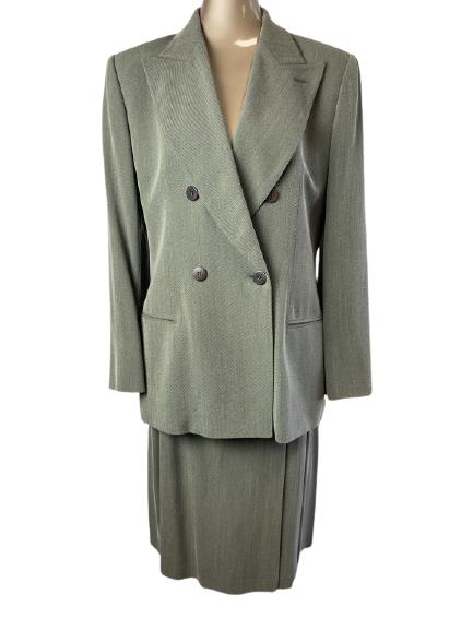 VTG GIORGIO ARMANI LADIES GRAY 2-PC SUIT SZ 10 (1 of 2)