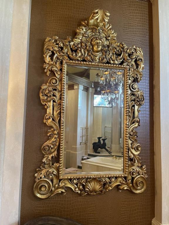 ELABORATE ART NOVEAU STYLE CARVED GILT MIRROR (1 of 6)