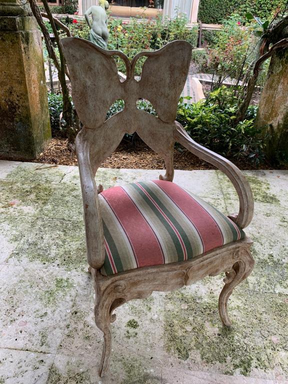 Unique Wood Carved Butterfly Chair
