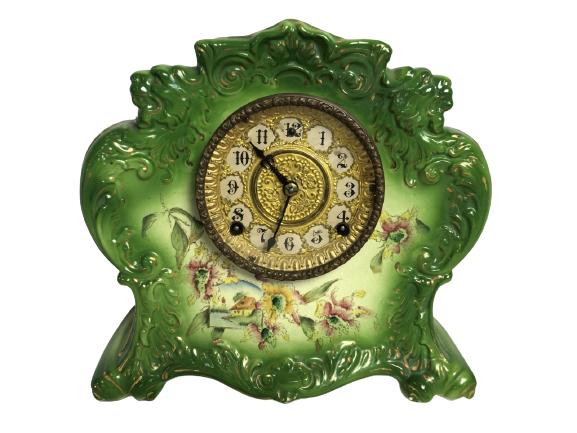 ANTIQUE AMERICAN GILBERT PORCELAIN SHELF CLOCK (1 of 4)