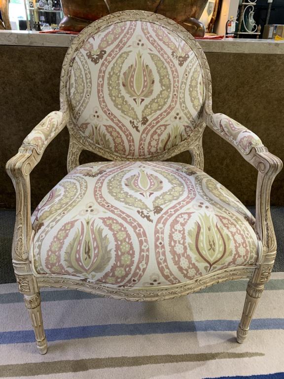 LOUIS XV STYLE FRENCH PROVINCIAL ARMCHAIR 39.5" (1 of 8)