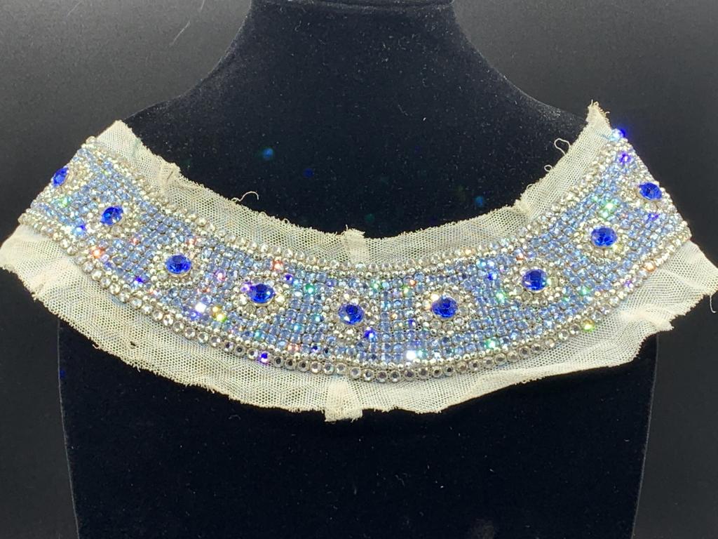 LAGERFELD /TIZIANI INVISIBLE JEWEL NECKLINE SWATCH (1 of 10)