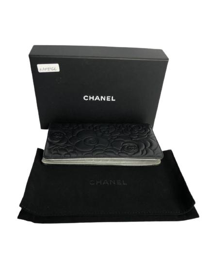 CHANEL CAMELLIA EMBOSSED BLACK LEATHER WALLET (1 of 4)