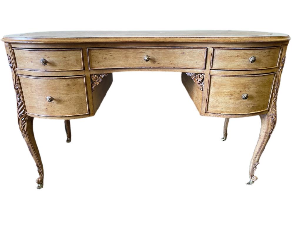 VTG FRENCH ANTIQUE STYLE KIDNEY SHAPED DESK (1 of 3)