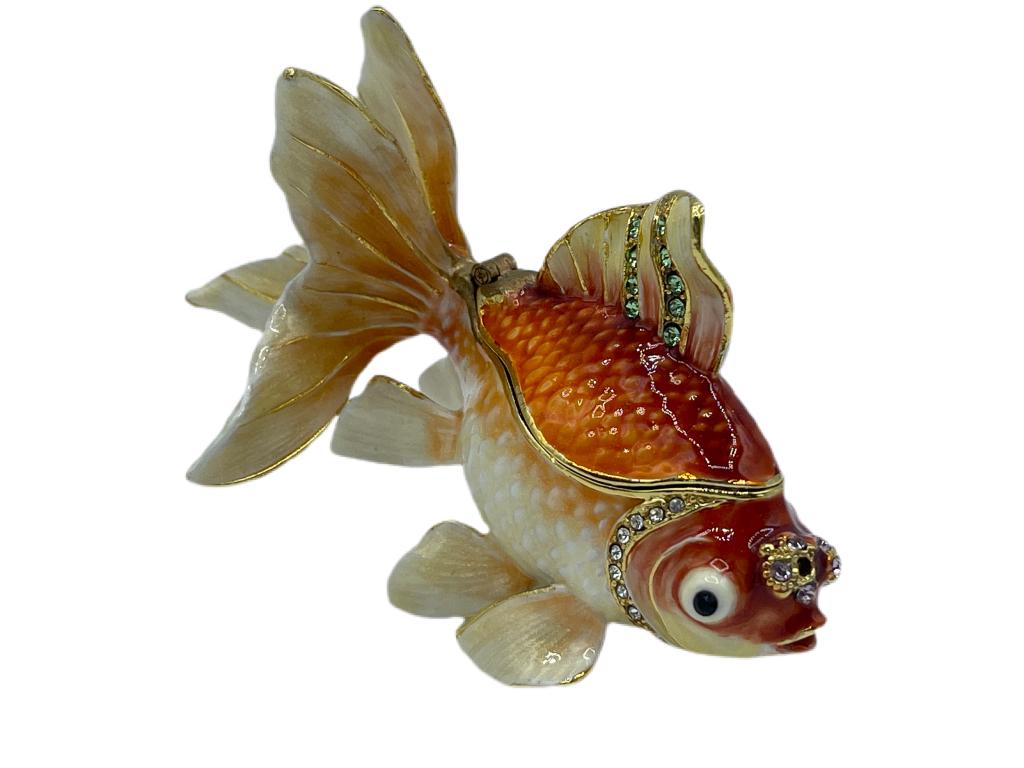 GOLD FISH PILL BOX: GOLD FISH PILL BOX