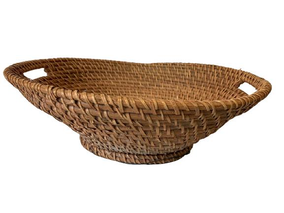 VINTAGE DECORATIVE WICKER WOVEN BASKET 20" (1 of 4)