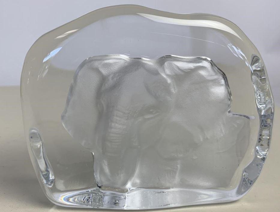 FROSTED ENGRAVED ART GLASS ELEPHANT SCULPTURE: FROSTED ENGRAVED "VETRO INCISO ROVESCIATO" ART GLASS ELEPHANT SCULPTURE | SAFARI COASTAL MODERN COLLECTIBLE HOME OFFICE DESK TABLE ACCESSORIES- FROSTED ELEPHANT HEAD ENGRAVED IN CLEAR GLASS BLOCK- 3-1