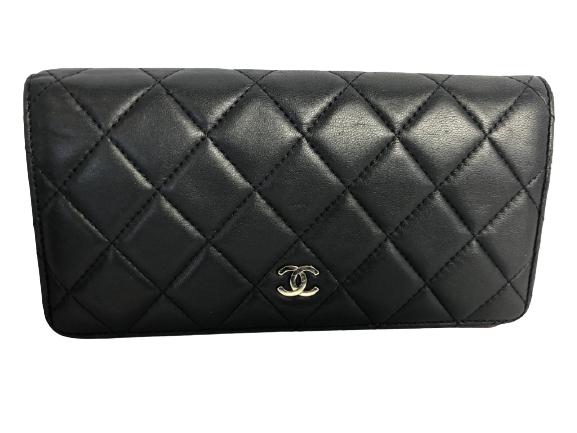CHANEL LOGO QUILTED BIFOLD BLACK WALLET (1 of 3)