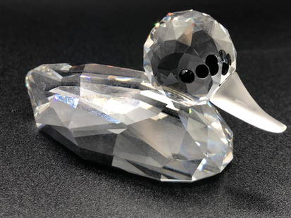 Swarovski Crystal Mallard Duck Figurine: Swarovski Crystal Mallard Duck Figurine |hunting, lake, pond, country, rainbows, refraction-See images for conditions, no chips or defects detected.HS512