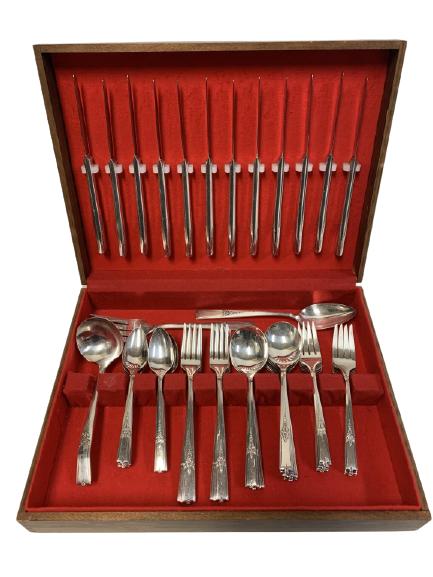 VTG 63 PIECE W.A. ROGERS ONEIDA LTD FLATWEAR SET (1 of 4)