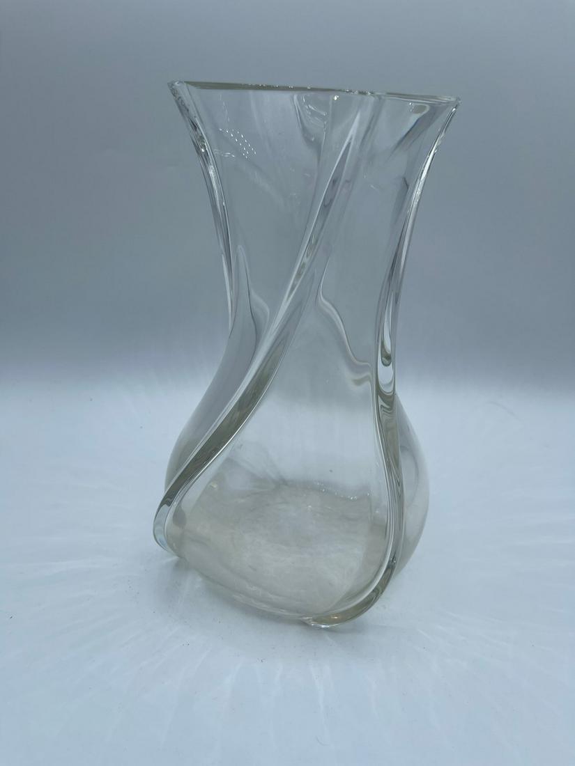 BACCARAT FRANCE VINTAGE CRYSTAL VASE (1 of 5)