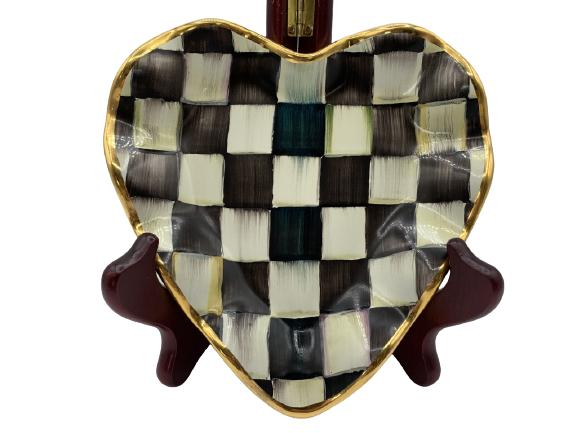 VTG MACKENZIE CHILDS COURTLY CHECK HEART PLATE (1 of 4)