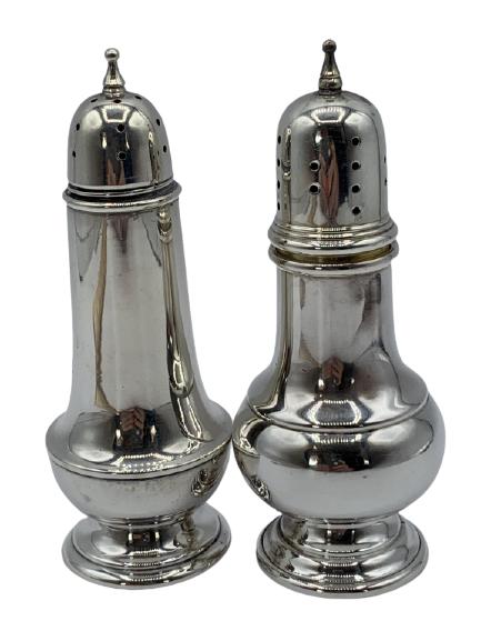 VTG STERLING SILVER SALT & PEPPER SHAKERS 4.5": VTG STERLING SILVER SALT & PEPPER SHAKERS 4.5" - 102.3 GRAMS- 4.5" HIGH X 1.5" WIDE- VERY GOOD CONDITIONCOLLECTIBLE HOME DECOR; LUXURY SERVEWARE; ENTERTAINING; TABLE ACCENTSBC60121