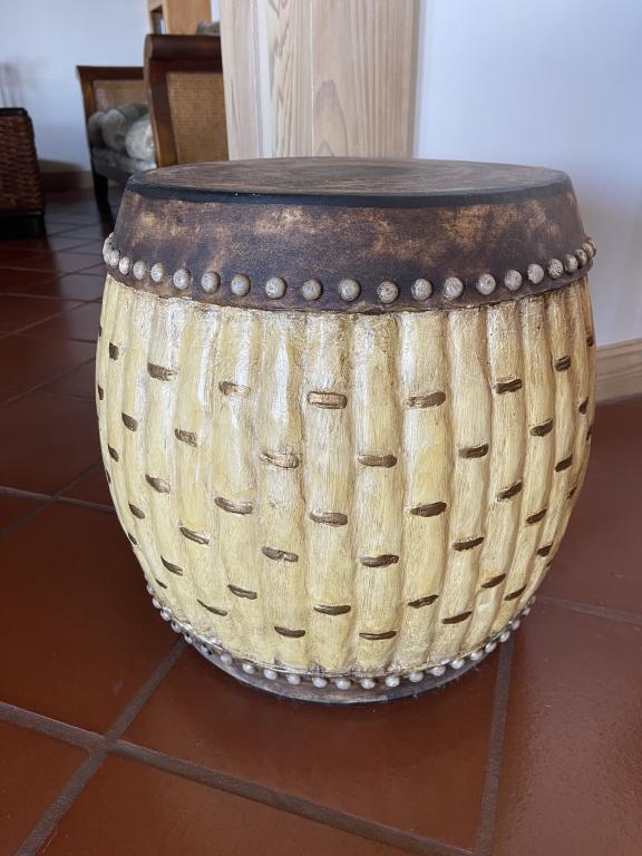 ISLAND INSPIRED BABOO COFFEE OR END TABLE (1 of 3)