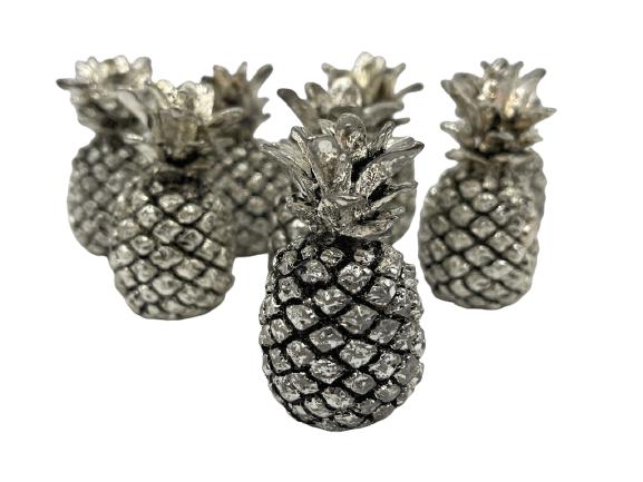 PINEAPPLE MOTIF PLACE CARD HOLDERS: PINEAPPLE MOTIF PLACE CARD HOLDERS -MUST BE PICKED UP IN PALM BEACH BY APPOINTMENT 6/10-6/11-ITEMS TRANSFERED TO STORE FOR A $25 FEE