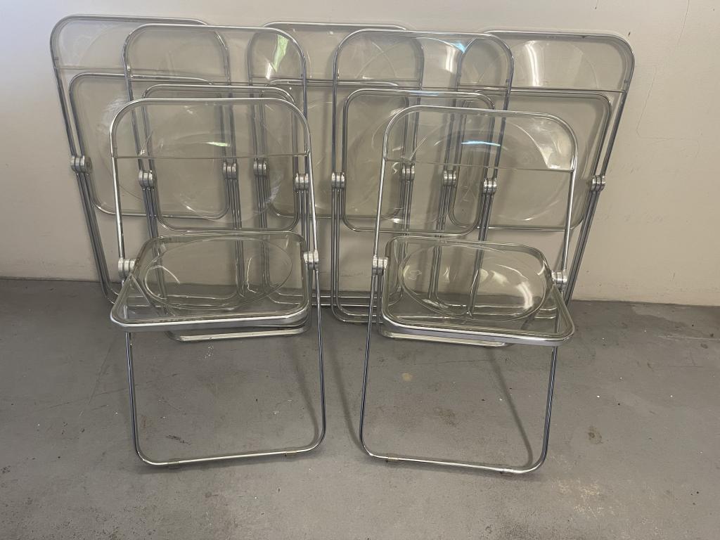 7 GIANCARLO PIRETTI STYLE  CHROME AND LUCITE CHAIR (1 of 4)