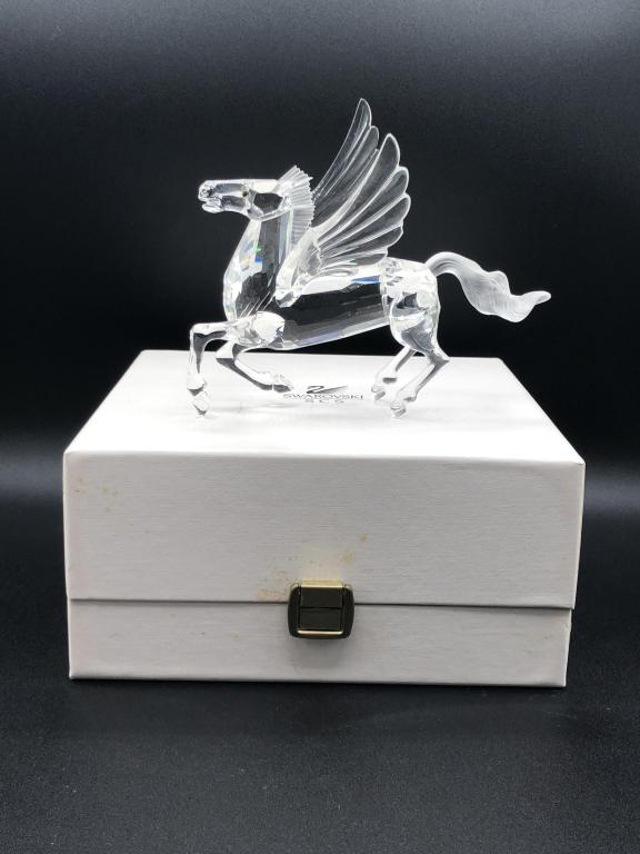 SWAROVSKI SCS CRYSTAL PEGASUS FIGURINE 6" (1 of 5)