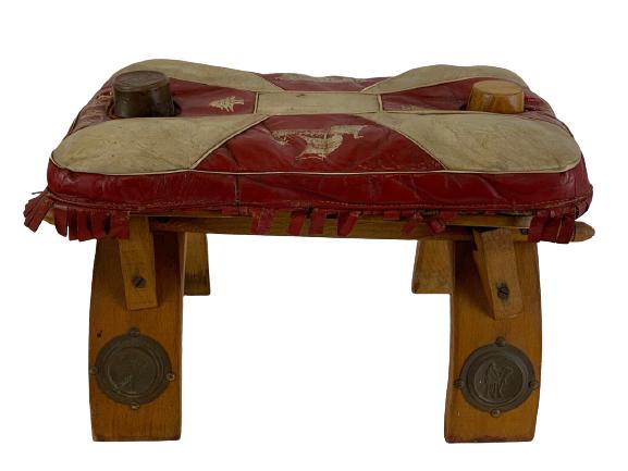 VTG FOLDING CAMEL SADDLE WITH LEATHER SEAT (1 of 3)