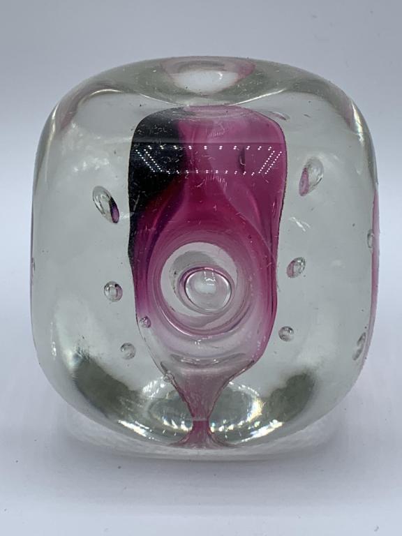 VINTAGE CLEAR & PURPLE ART GLASS PAPERWEIGHT 3" (1 of 5)