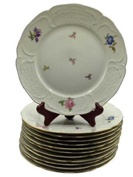 12 ROSENTHAL CLASSIC ROSE DINNER PLATES 10" (1 of 3)