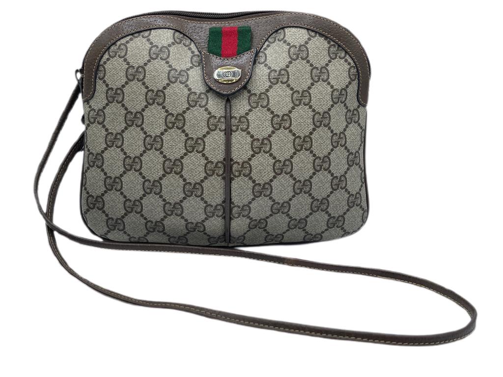 VTG GUCCI CLUTCH OR HANDBAG (1 of 7)