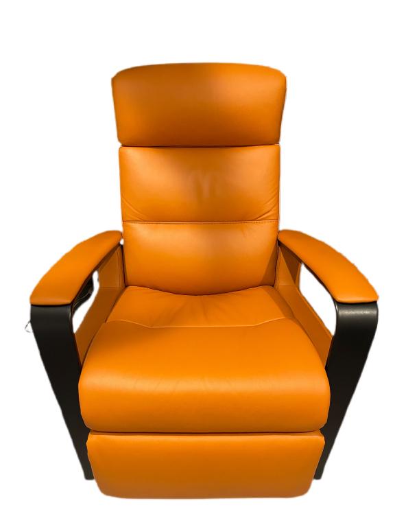 IMG NORWAY LARGE CONTEMPORARY RECLINER (1 of 6)