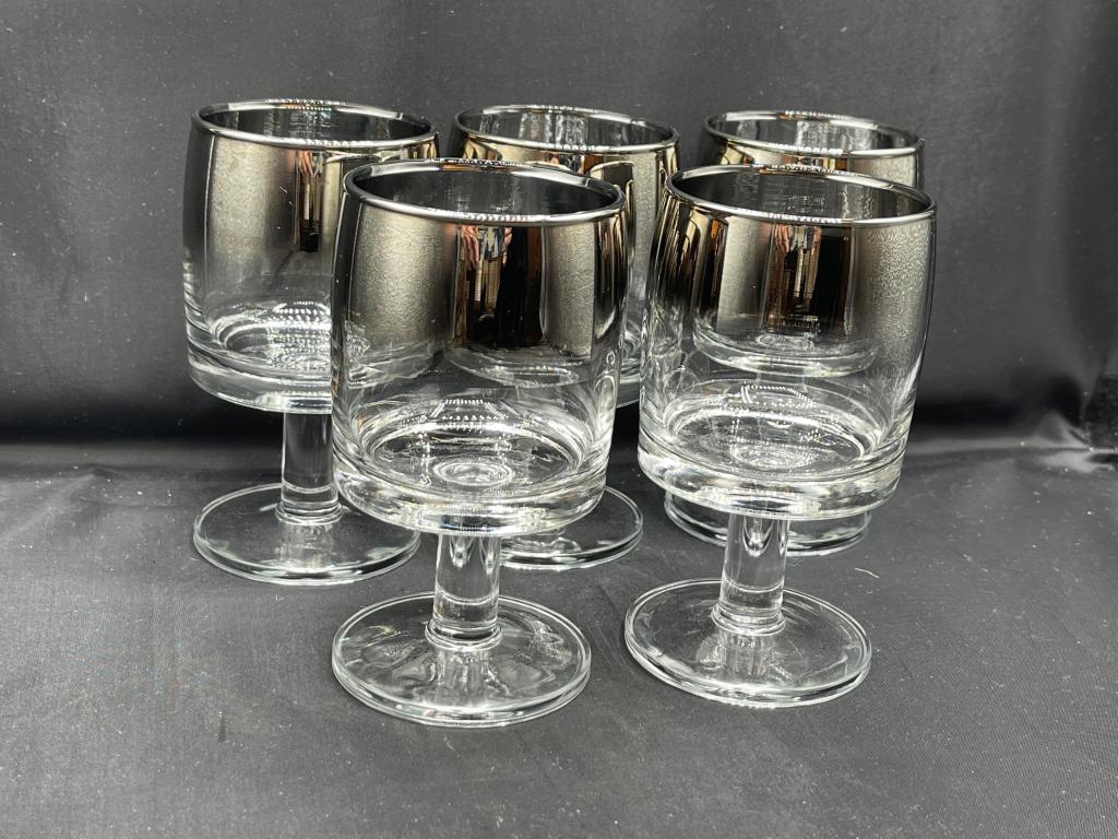 5 DOROTHY THORPE STYLE SILVER FADE WINE GLASSES: -MUST BE PICKED UP BY APPOINTMENT IN LANTANA, FL. FRIDAY JUNE 25- SATURDAY 26 WITH 24 HRS CONFIRMED NOTICE-ANY ITEMS NOT PICKED UP AT THAT TIME WILL INCUR A $50 PER ITEM