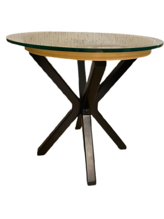 ROUND COCKTAIL END TABLE WITH GLASS TOP: ROUND COCKTAIL END TABLE WITH GLASS TOP -MUST BE PICKED UP BY APPOINTMENT IN LANTANA, FL. FRIDAY JUNE 25- SATURDAY 26 WITH 24 HRS CONFIRMED NOTICE-ANY ITEMS NOT PICKED UP AT THAT TIME WILL INCUR A $50