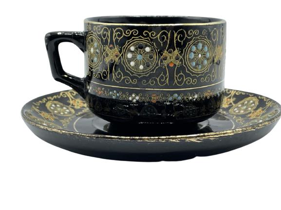 VINTAGE BLACK & GOLD BONE CHINA TEA CUP: VINTAGE BLACK & GOLD BONE CHINA TEA CUP | COLLECTIBLE ANTIQUE STYLE HOME DECOR ACCESSORIES-3" X 6" APPROX-VERY GOOD CONDITION, WEAR CONSISTENT WITH AGE*MUST BE PICKED UP BY APPOINTMENT IN LANTANA, FL.