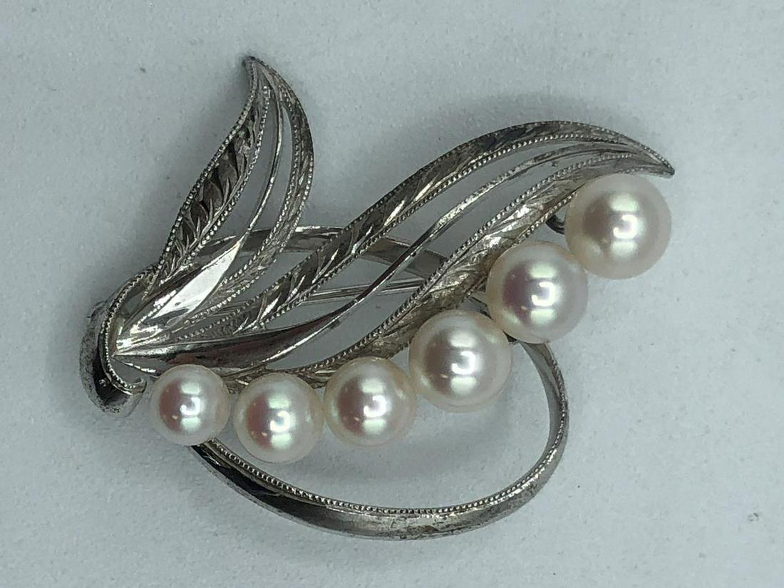 VTG MIKIMOTO STERLING & CULTURED PEARL BROOCH 2" (1 of 4)