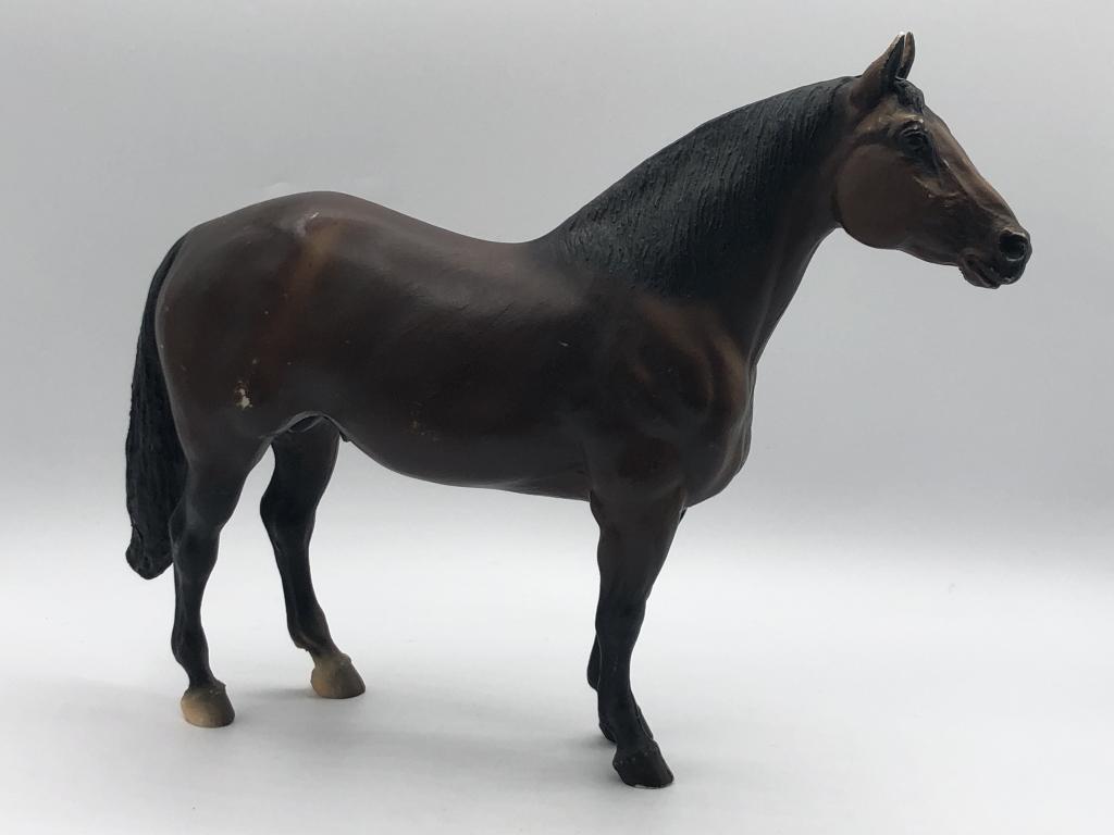 VTG BREYER MOLDING CO. BROWN MODEL HORSE (1 of 7)