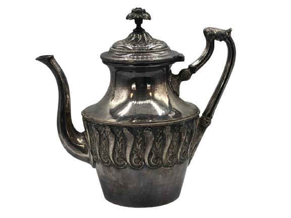 VINTAGE ORNATE SILVER PLATE TEA POT 8.5" (1 of 5)