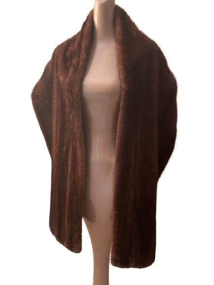 VTG STUNNING MINK WRAP (1 of 4)