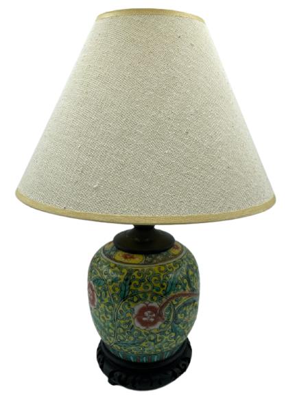 VINTAGE ASIAN MODERN PORCELAIN BASE LAMP (1 of 5)