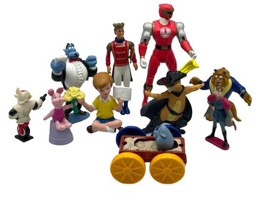 LOT OF ASSORTED DISNEY MATTEL TOYS (1 of 9)