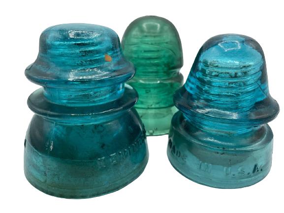 VINTAGE HEMINGRAY BLUE GLASS PHONE POLE INSULATORS (1 of 5)
