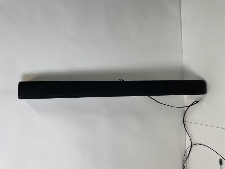 AMAZON BASICS SOUNDBAR SPEAKER 31" (1 of 7)